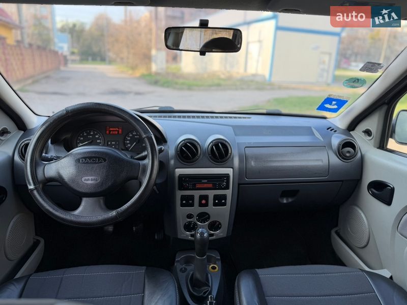 Универсал Dacia Logan MCV 2009 в Ровно