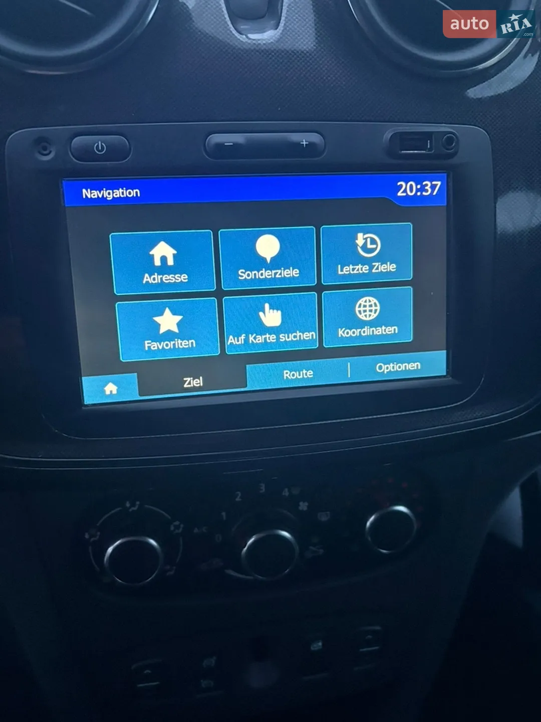 2017 Dacia Logan - мініатюра 23