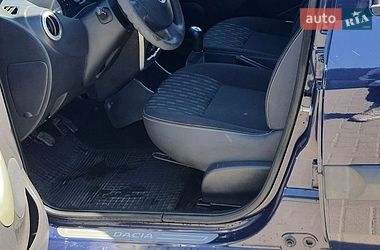 Универсал Dacia Logan MCV 2011 в Остроге