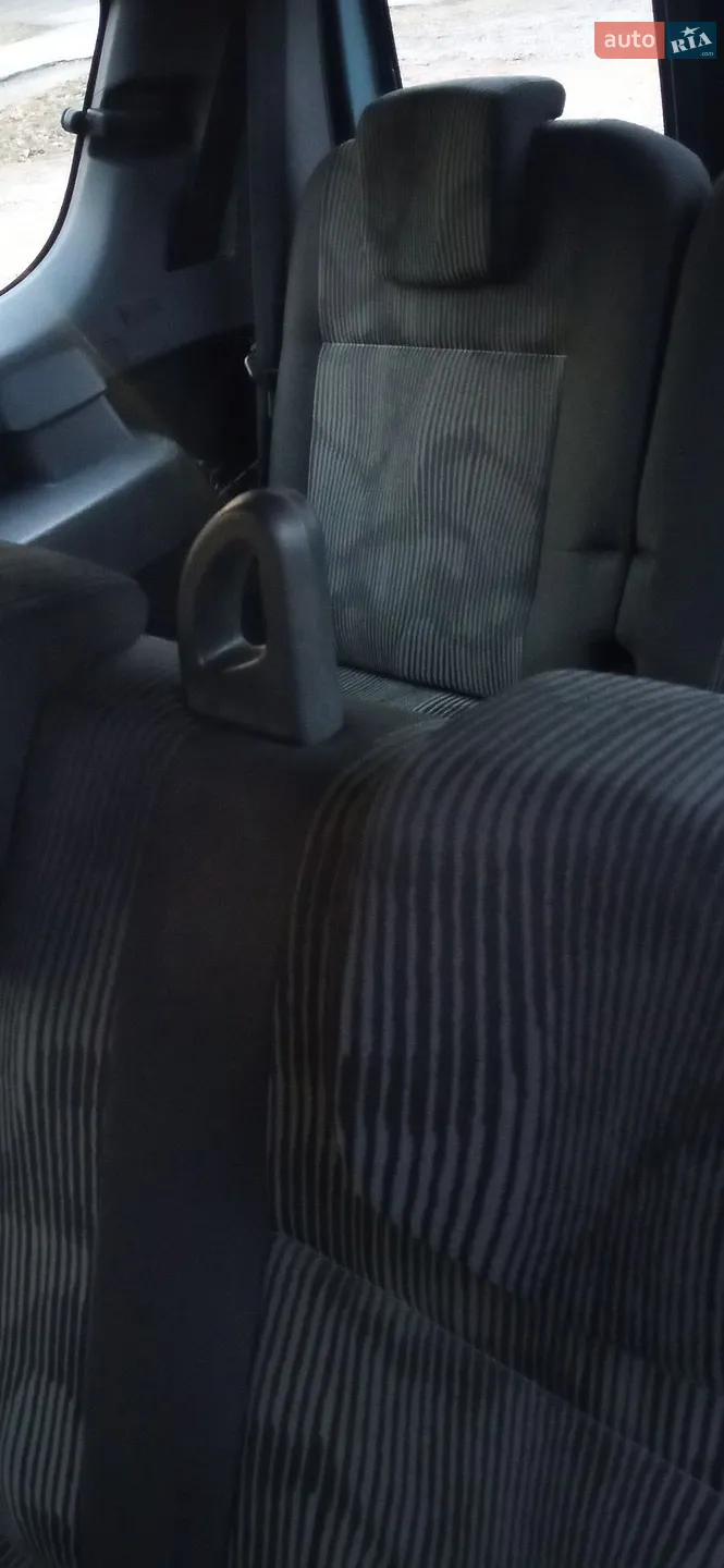 2011 Dacia Logan - мініатюра 10