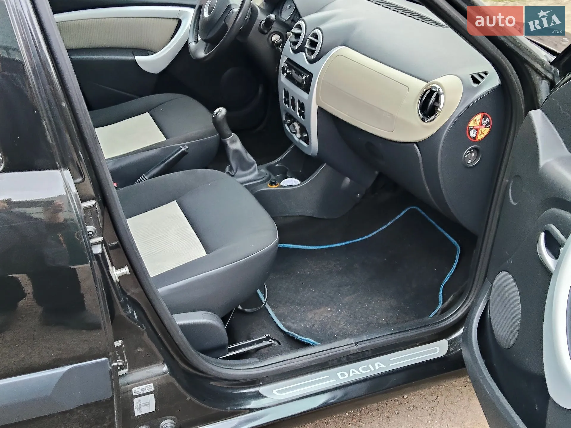 2010 Dacia Logan - мініатюра 39