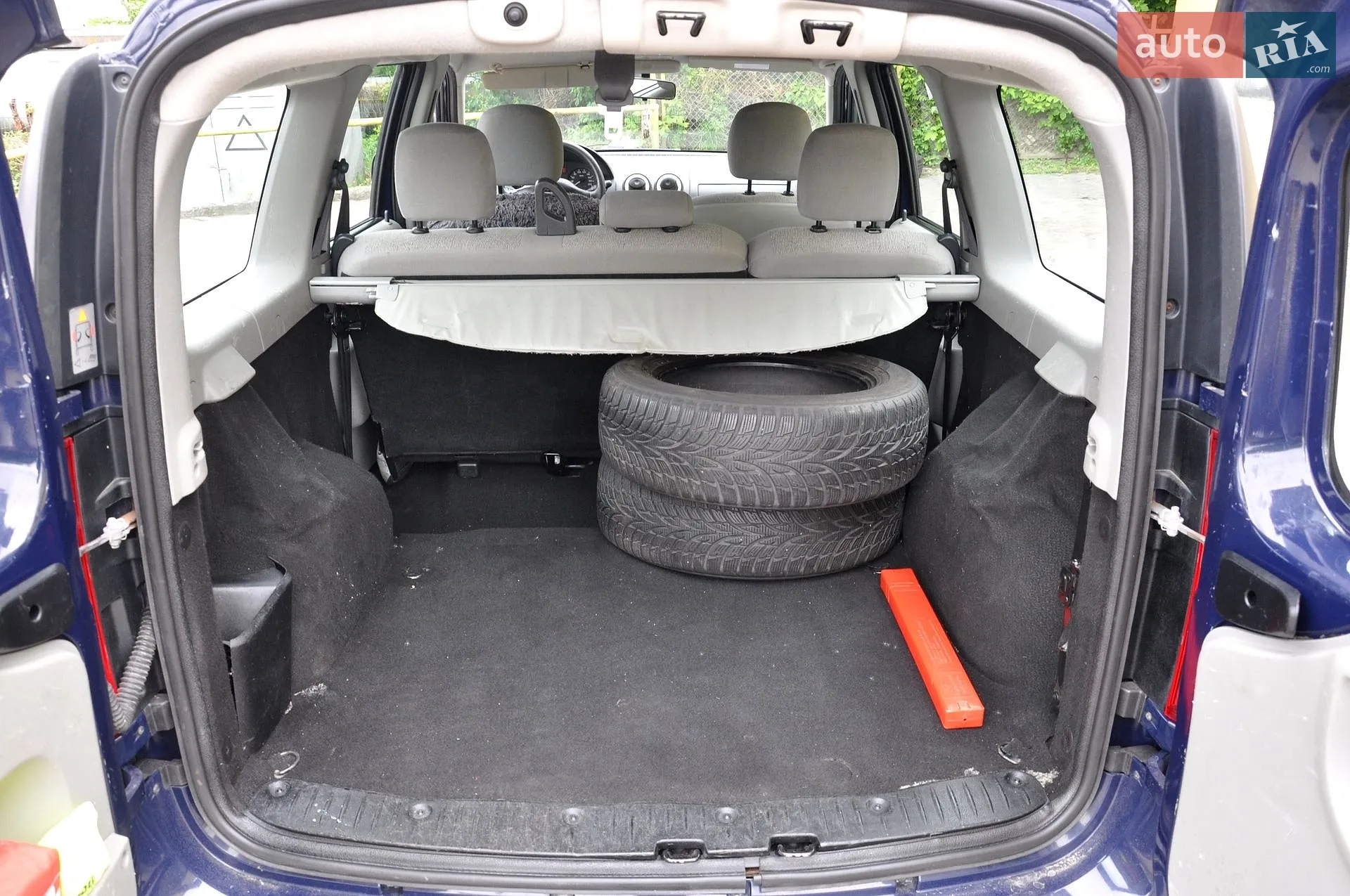 2010 Dacia Logan - мініатюра 23