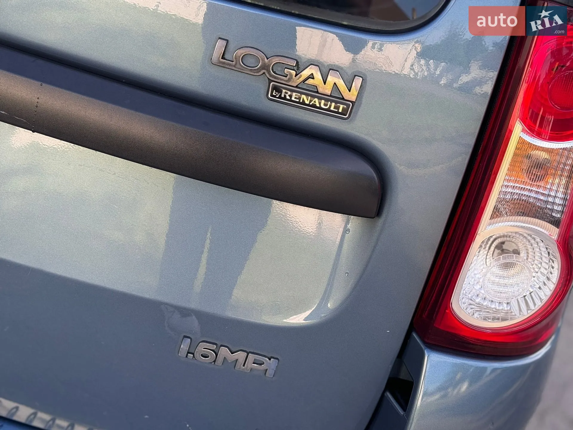 2010 Dacia Logan - мініатюра 35
