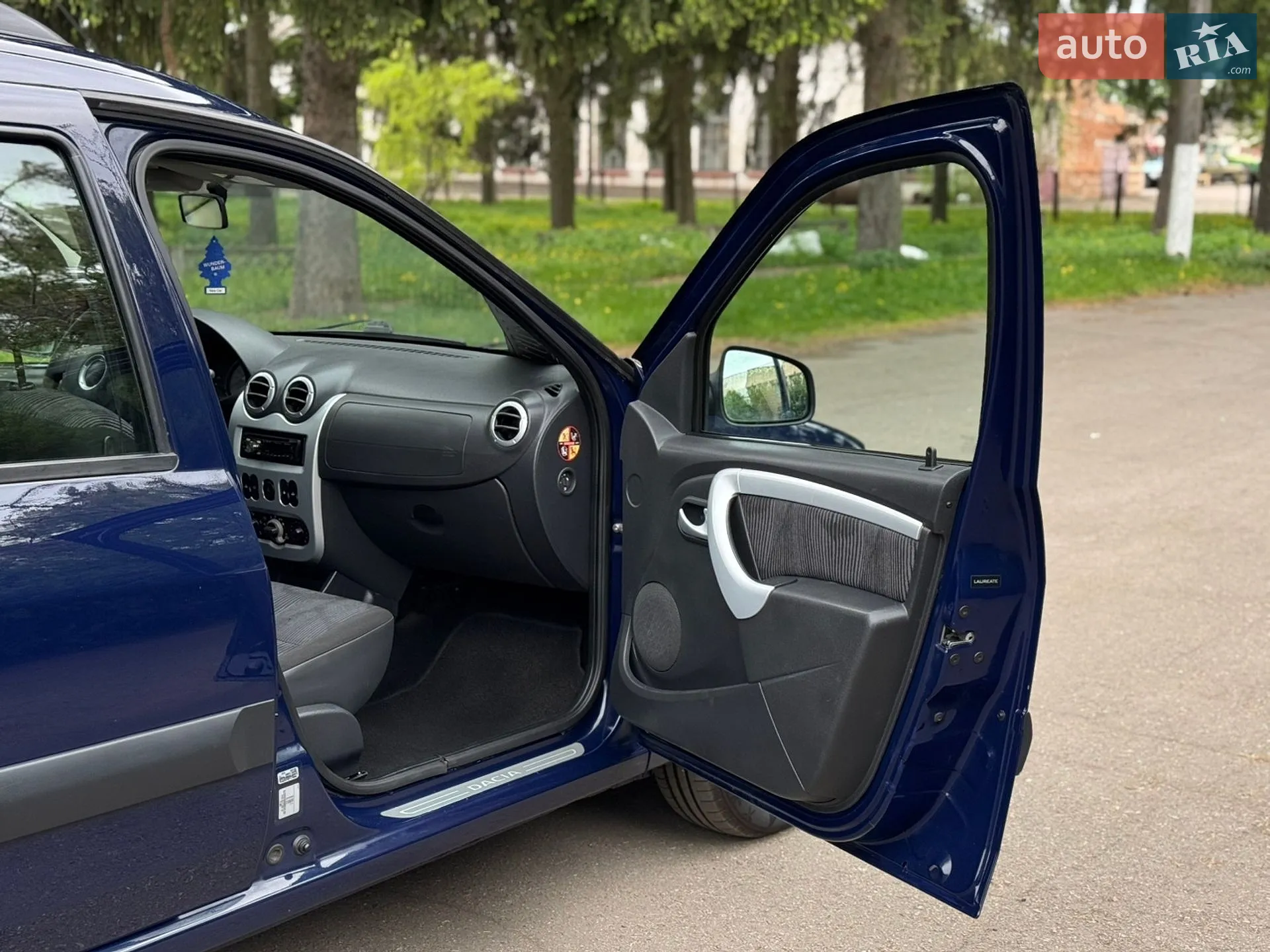 2012 Dacia Logan - мініатюра 23