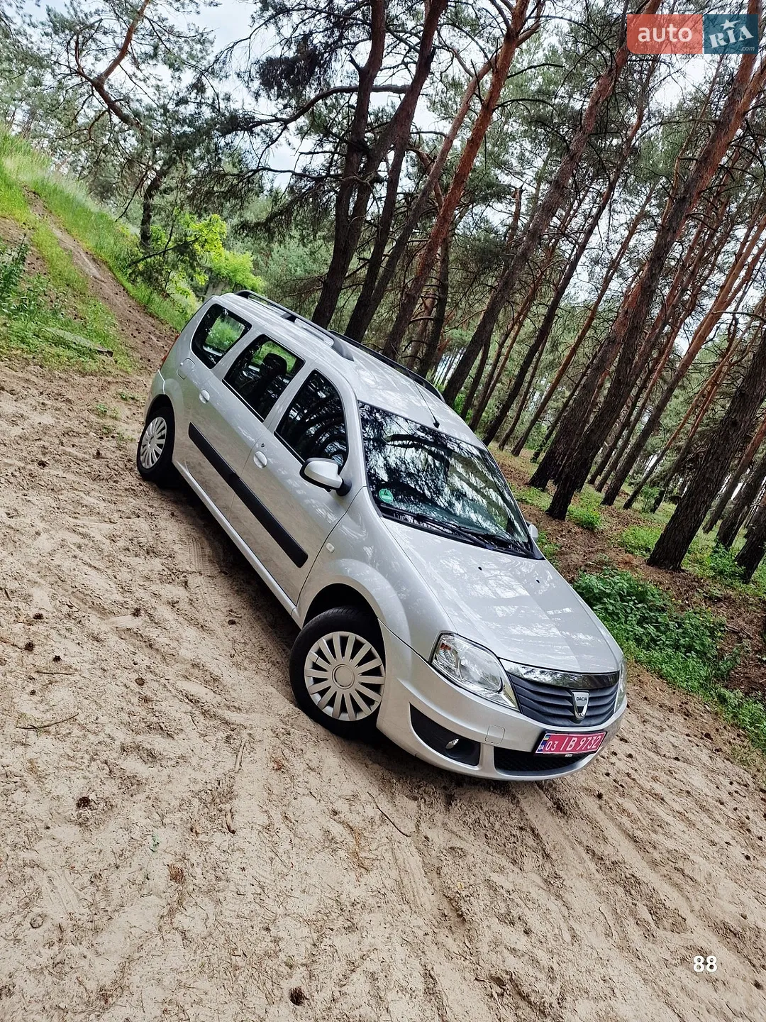 2010 Dacia Logan - мініатюра 2