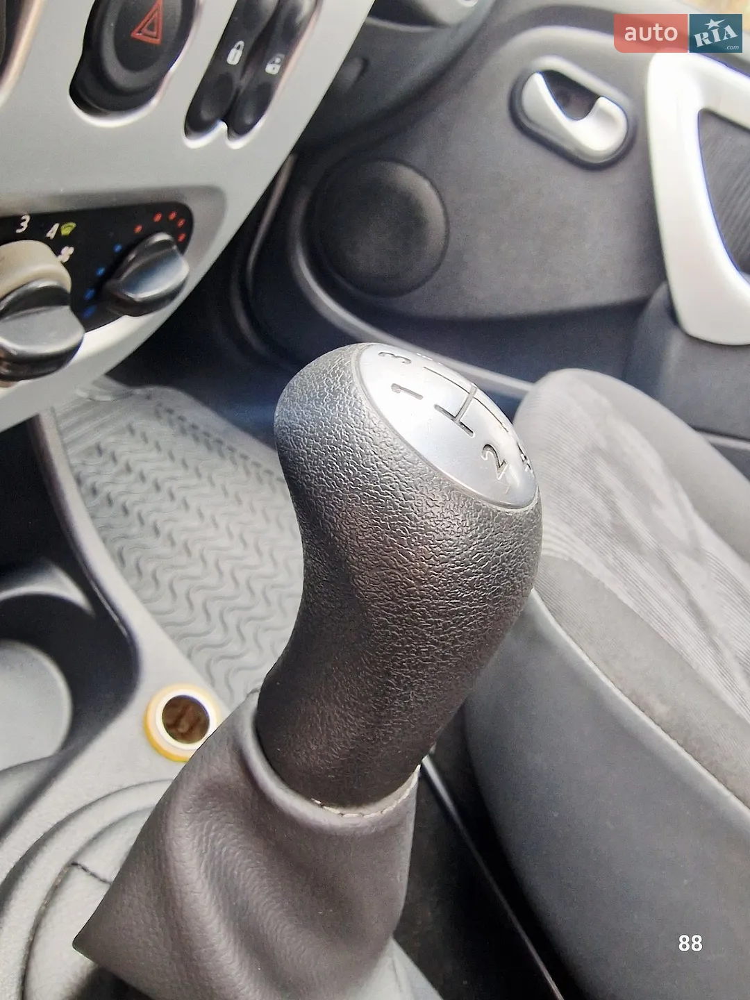 2010 Dacia Logan - мініатюра 57