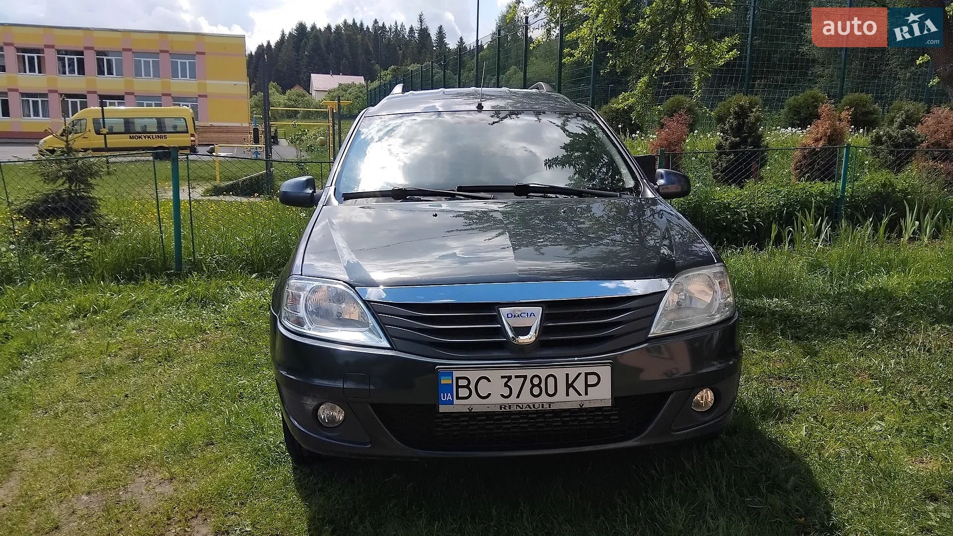 2011 Dacia Logan - мініатюра 8