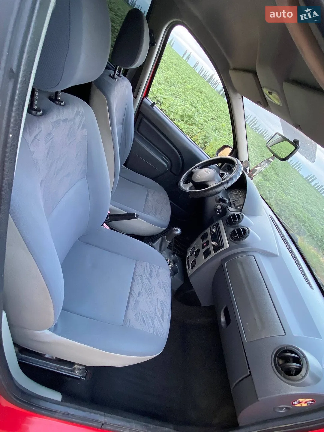 2010 Dacia Logan - мініатюра 12