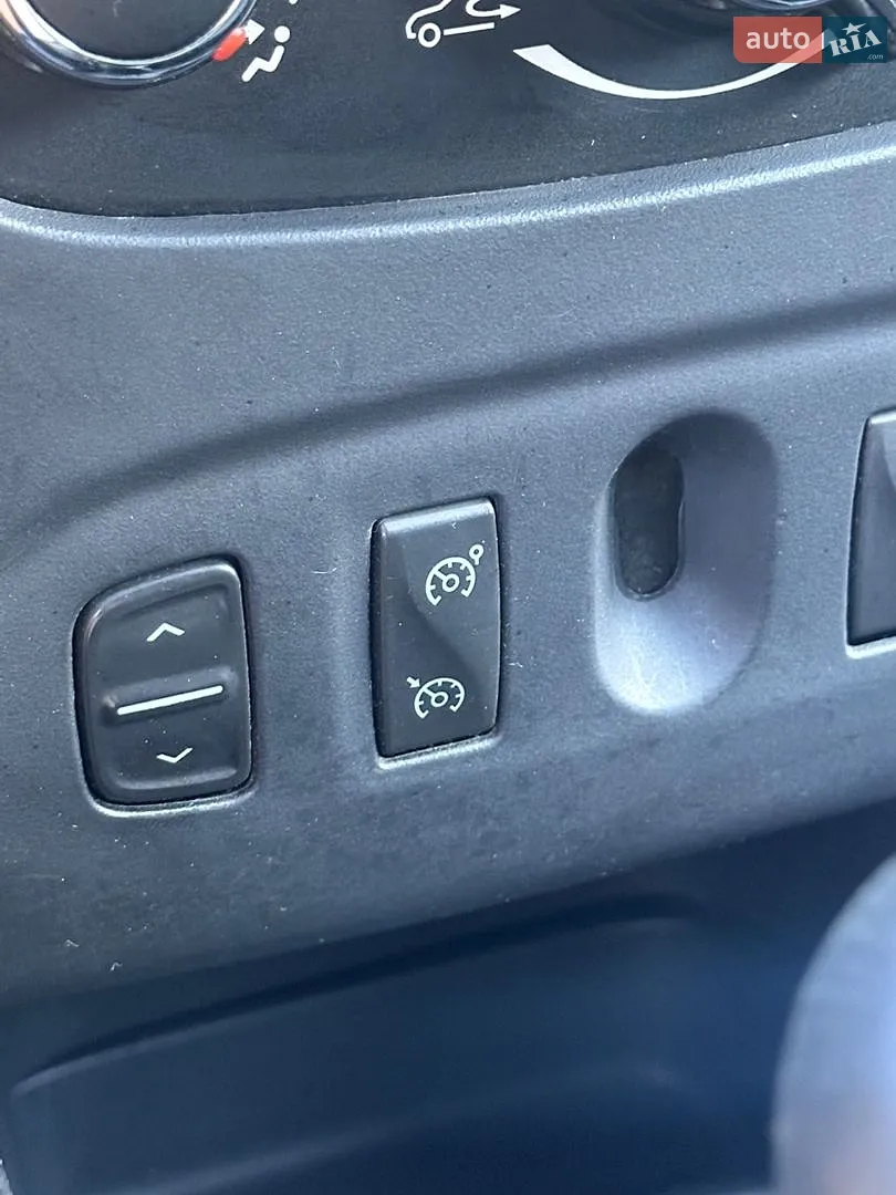 2015 Dacia Logan - мініатюра 24