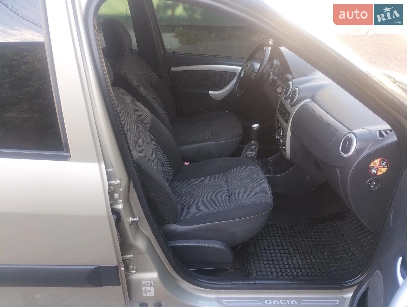 2011 Dacia Logan - мініатюра 48