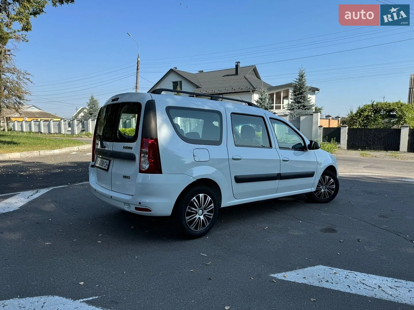 2011 Dacia Logan - мініатюра 20