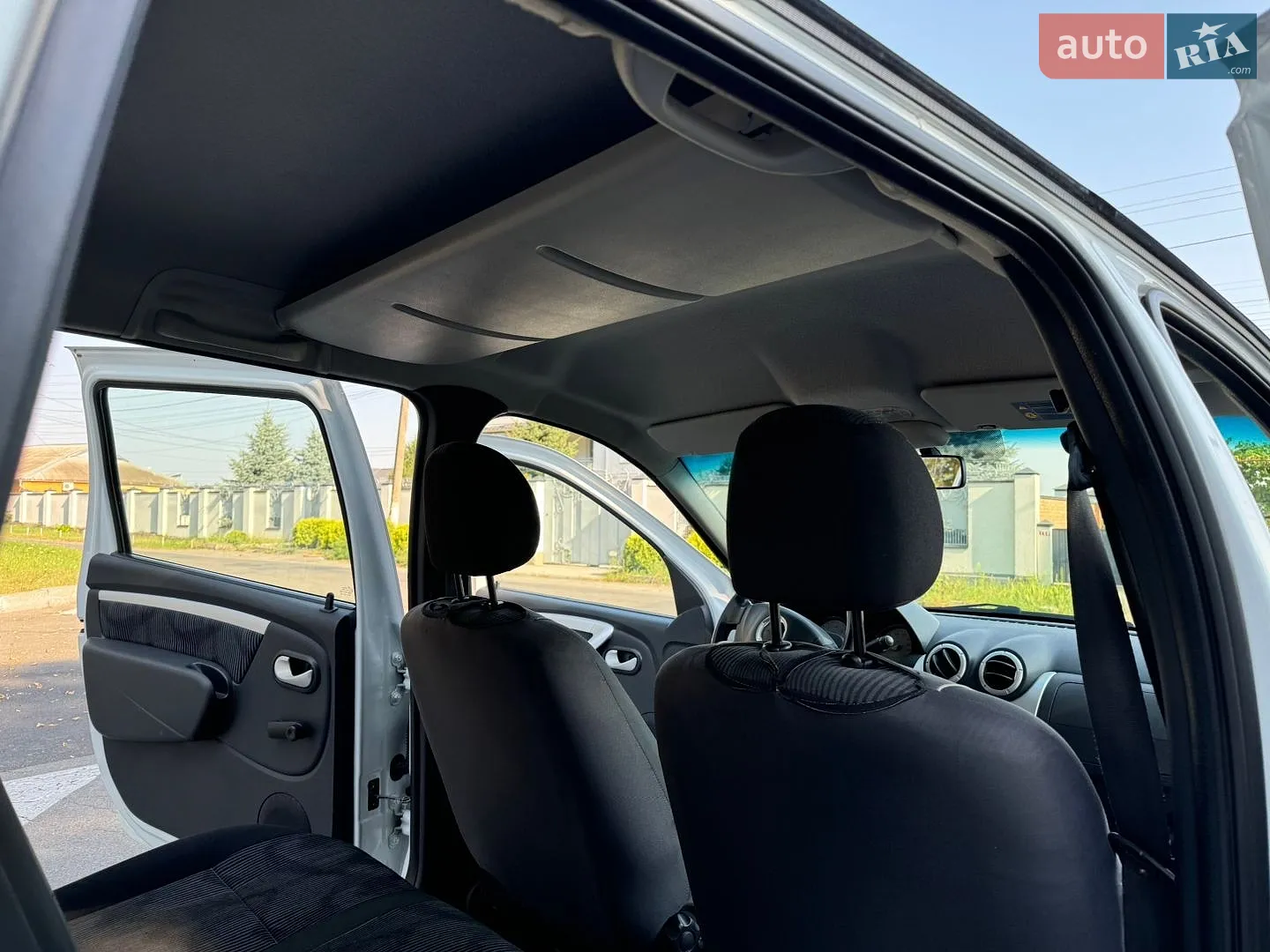 2011 Dacia Logan - мініатюра 44