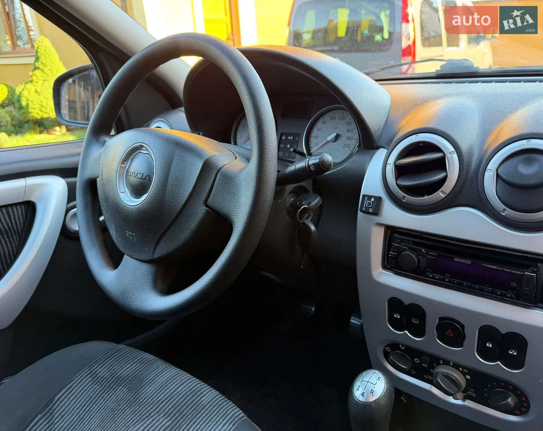 2011 Dacia Logan - мініатюра 119