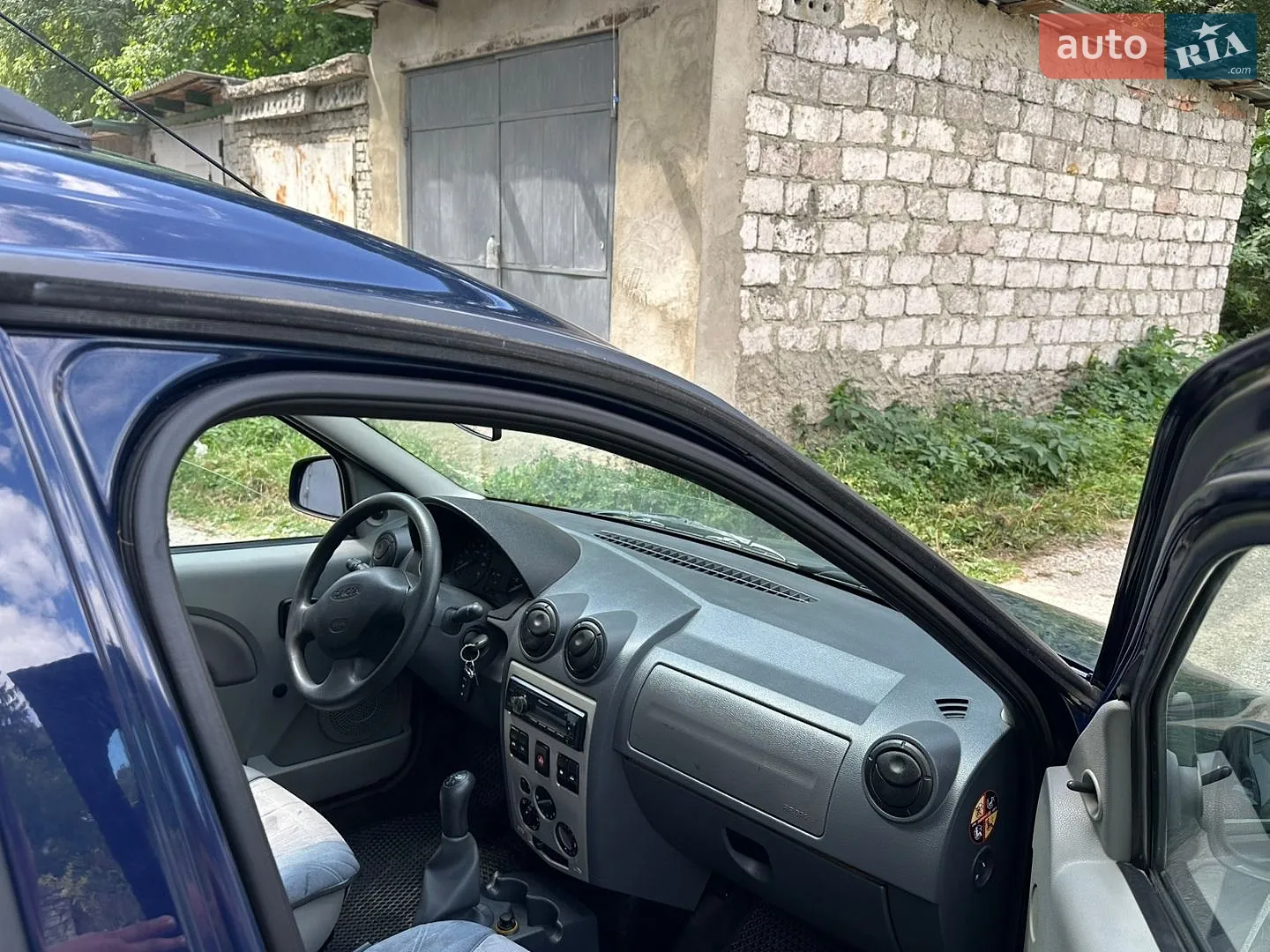 2010 Dacia Logan - мініатюра 13