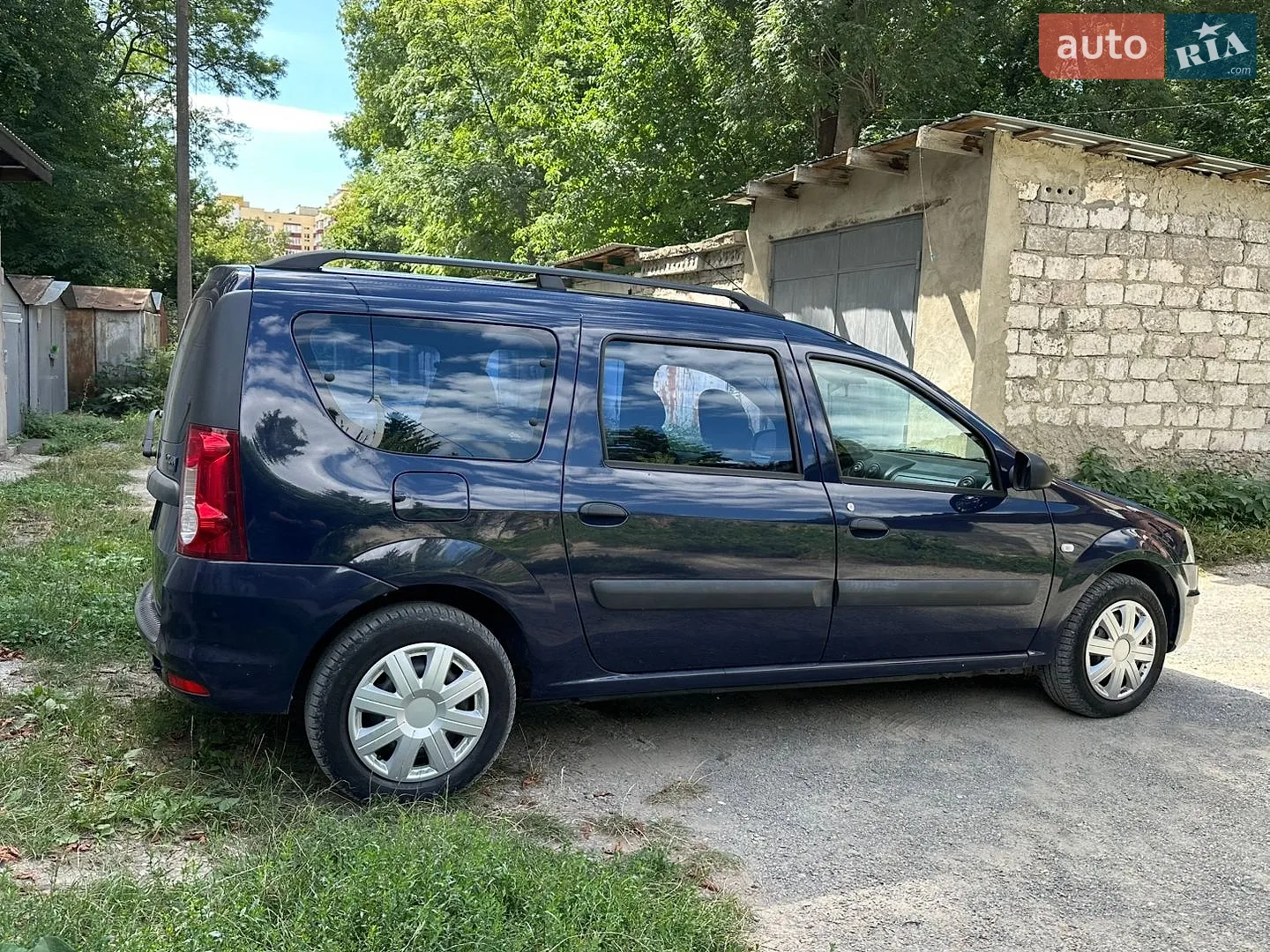2010 Dacia Logan - мініатюра 12
