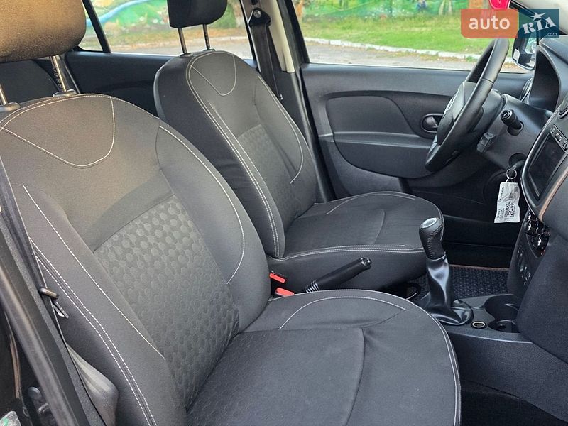 Универсал Dacia Logan MCV 2014 в Новоархангельске