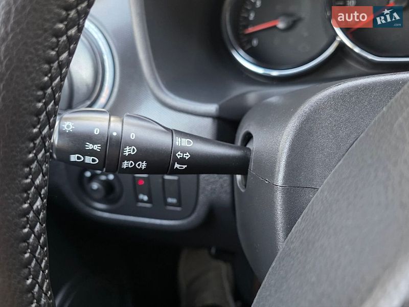 Универсал Dacia Logan MCV 2014 в Новоархангельске