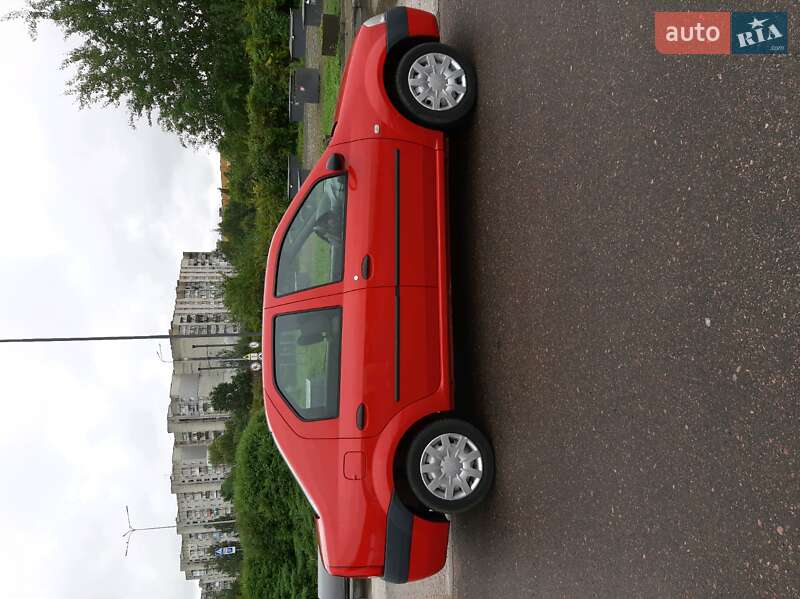 Седан Dacia Logan 2008 в Трускавці