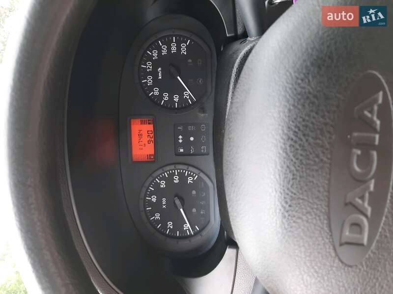 Седан Dacia Logan 2008 в Трускавці