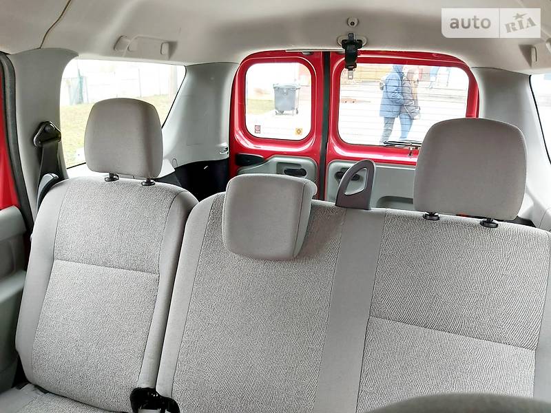 Універсал Dacia Logan 2010 в Івано-Франківську