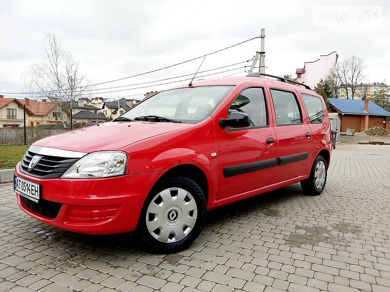 Універсал Dacia Logan 2010 в Івано-Франківську