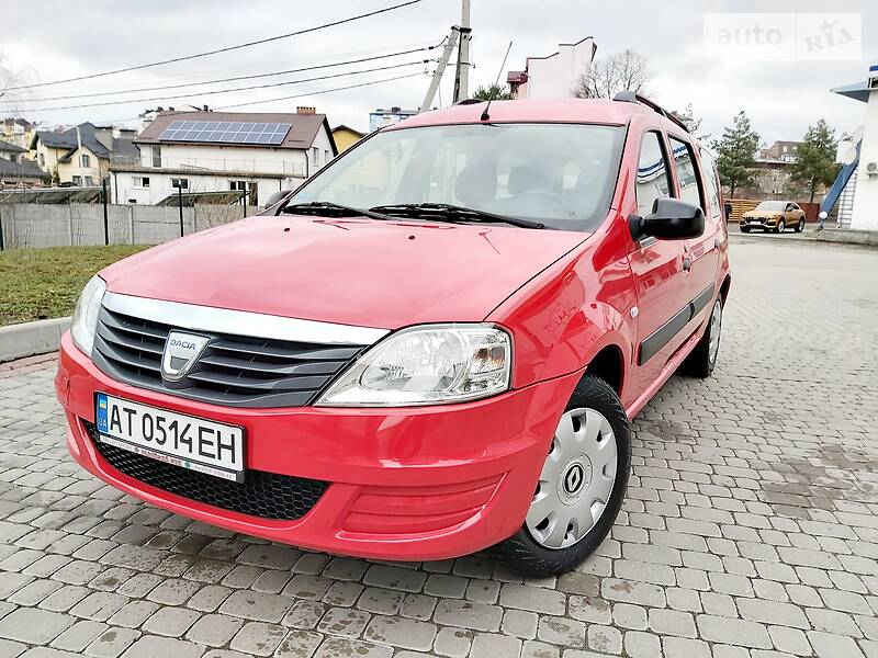 Універсал Dacia Logan 2010 в Івано-Франківську