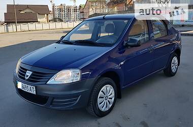 Седан Dacia Logan 2009 в 