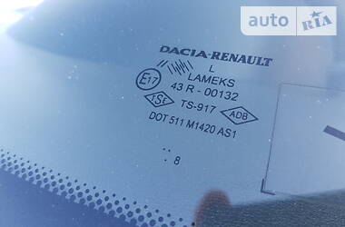 Седан Dacia Logan 2009 в 