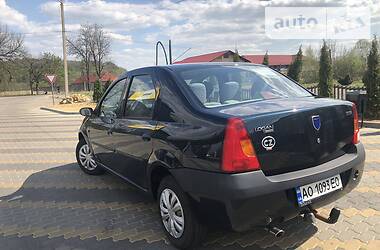 Седан Dacia Logan 2006 в 