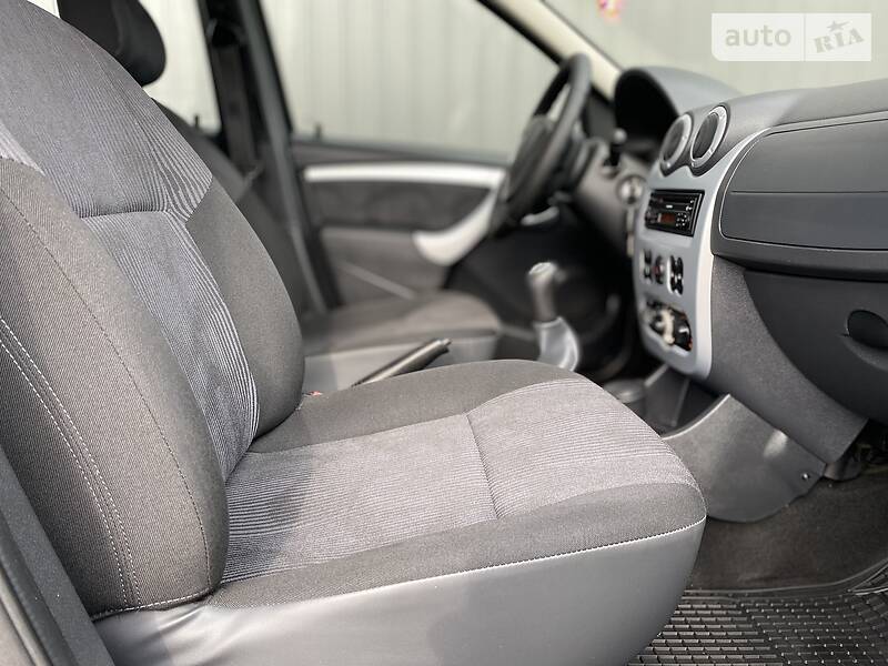 Универсал Dacia Logan 2009 в Дрогобыче