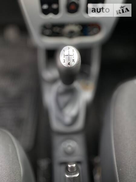 Универсал Dacia Logan 2009 в Дрогобыче