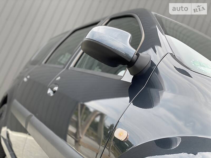Универсал Dacia Logan 2009 в Дрогобыче