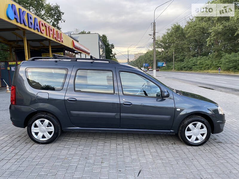 Універсал Dacia Logan 2012 в Тернополі