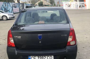 Седан Dacia Logan 2007 в Черновцах