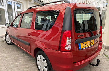 Универсал Dacia Logan 2010 в Стрые