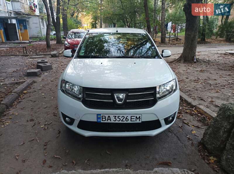 Седан Dacia Logan 2013 в Кропивницком фото 3 Седан Dacia Logan 2013 в Кропивницком