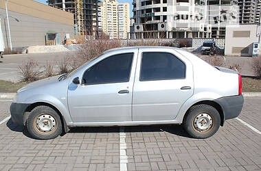 Седан Dacia Logan 2008 в Киеве
