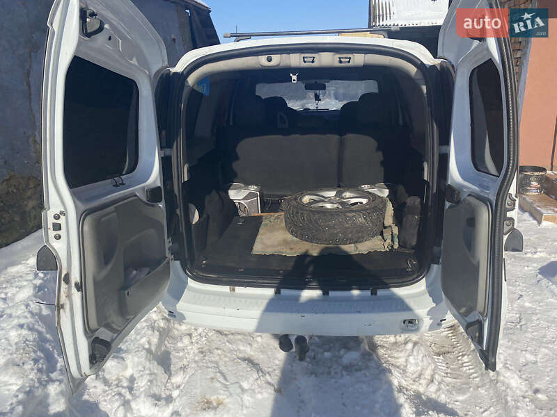 Універсал Dacia Logan 2010 в Козові