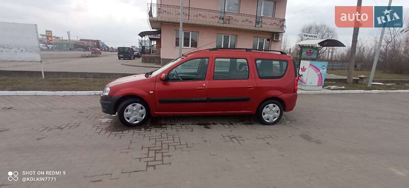 Универсал Dacia Logan 2009 в Черновцах