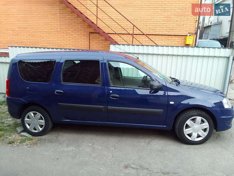 Універсал Dacia Logan 2009 в Житомирі