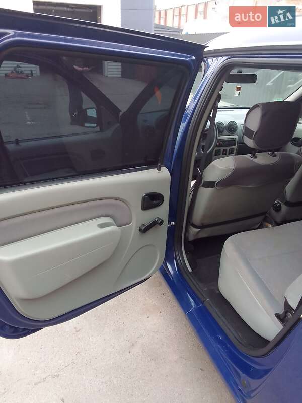 Універсал Dacia Logan 2009 в Житомирі