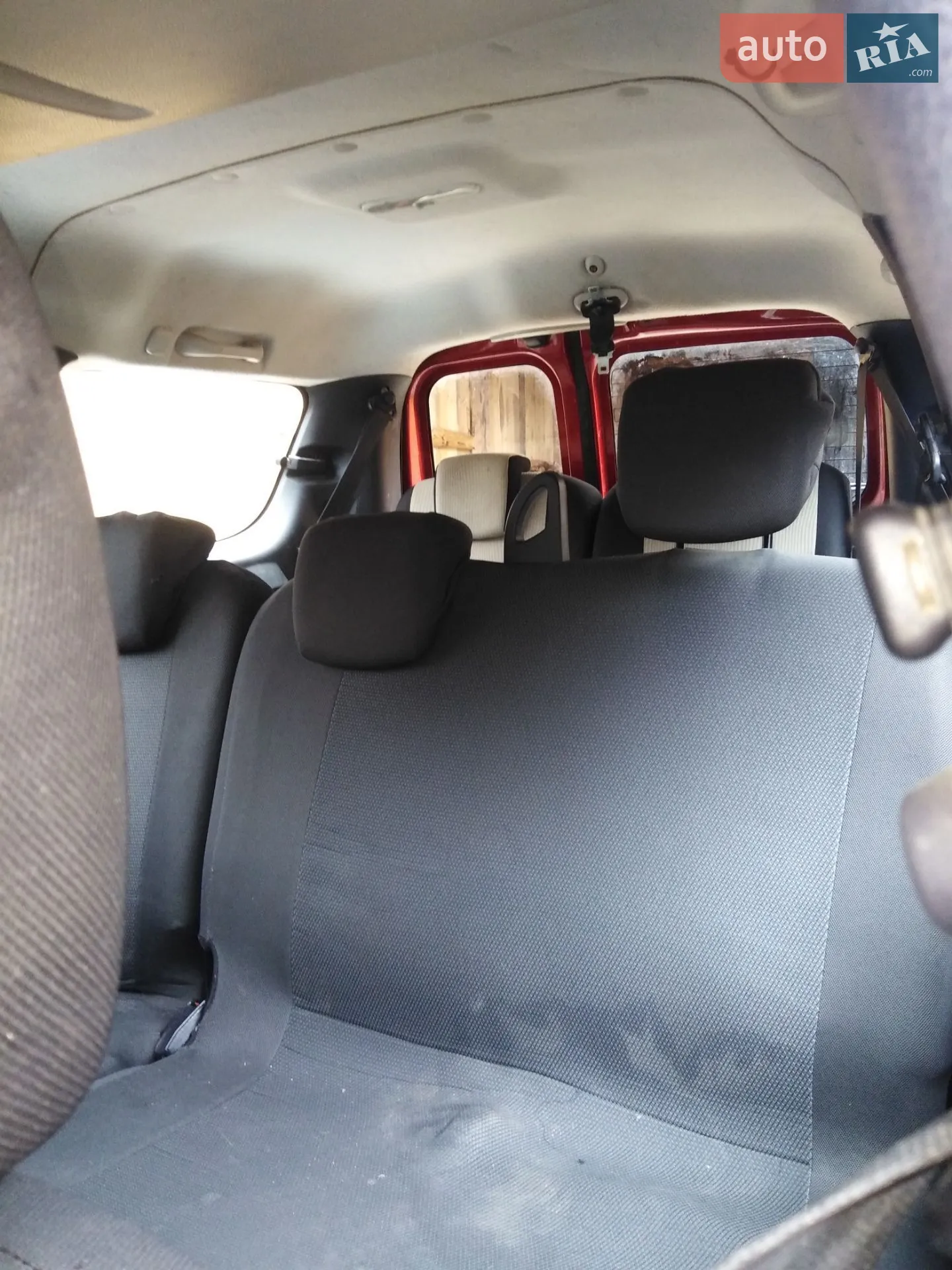 2011 Dacia Logan - мініатюра 32