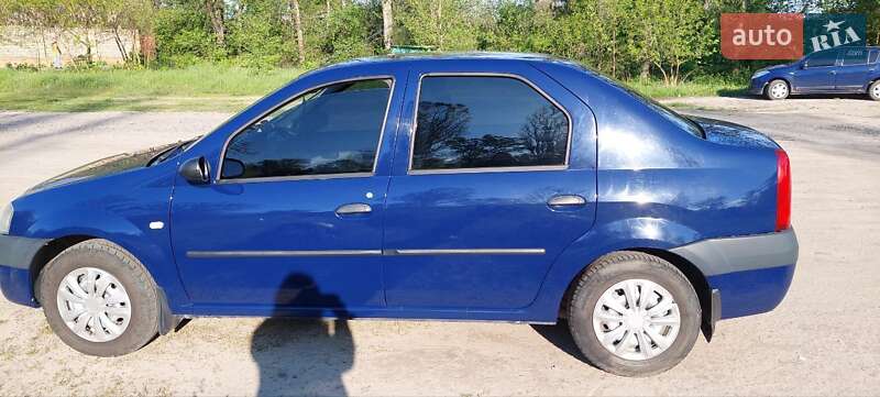 Седан Dacia Logan 2006 в Полтаве