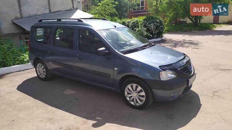 Минивэн Dacia Logan 2007 в Малой Виске