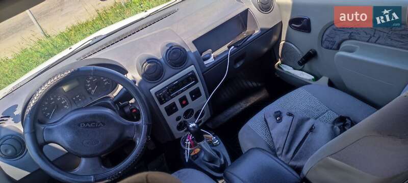 Седан Dacia Logan 2006 в Балте фото 5 Седан Dacia Logan 2006 в Балте