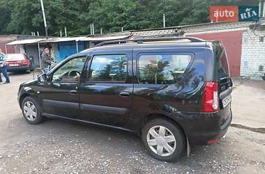 Седан Dacia Logan 2009 в Чернигове