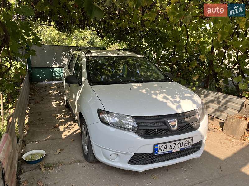 Седан Dacia Logan 2014 в Покрові