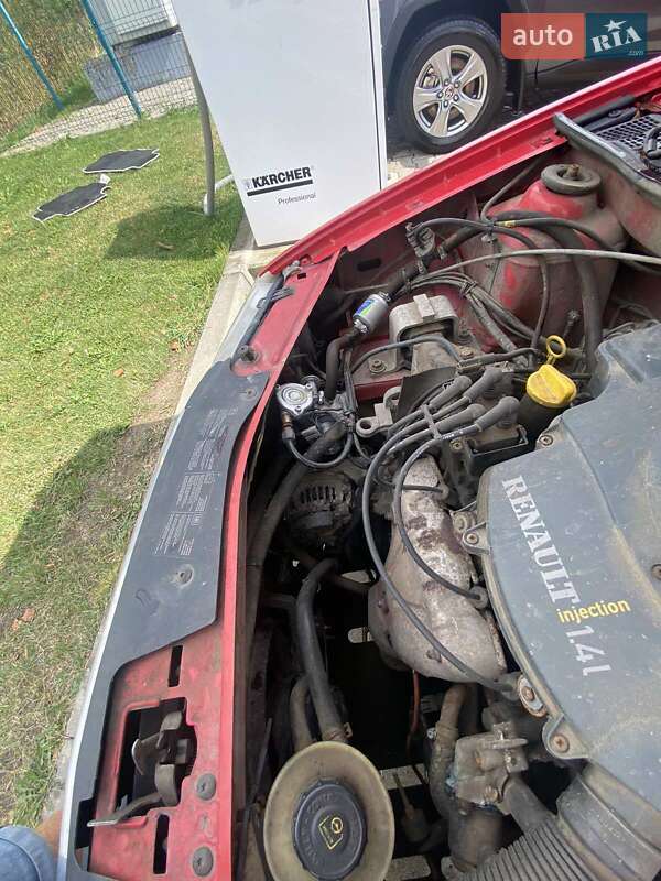 Седан Dacia Logan 2007 в Черновцах