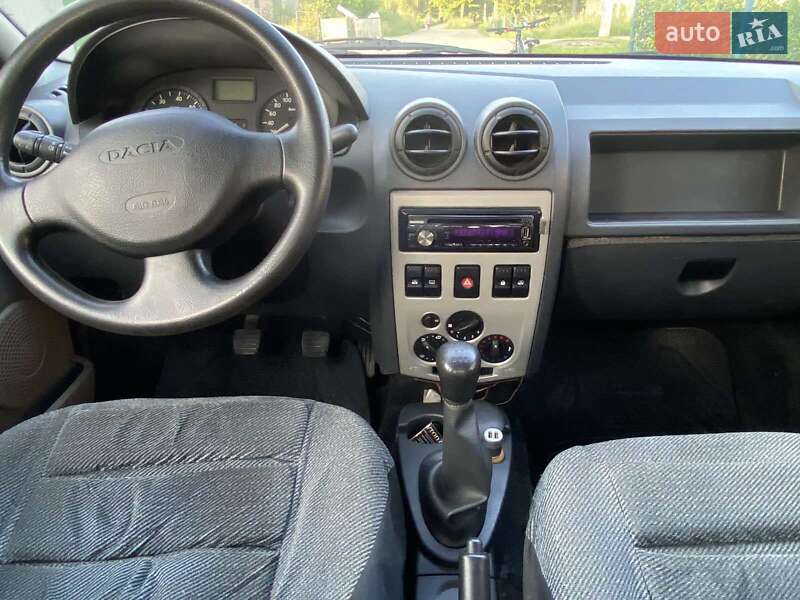 Седан Dacia Logan 2006 в Самборе фото 8 Седан Dacia Logan 2006 в Самборе