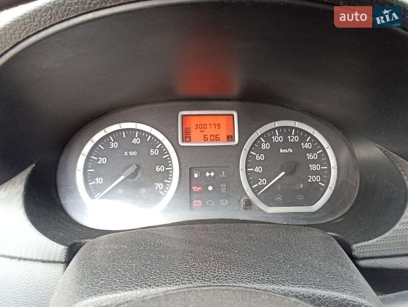 Седан Dacia Logan 2006 в Хусте фото 5 Седан Dacia Logan 2006 в Хусте